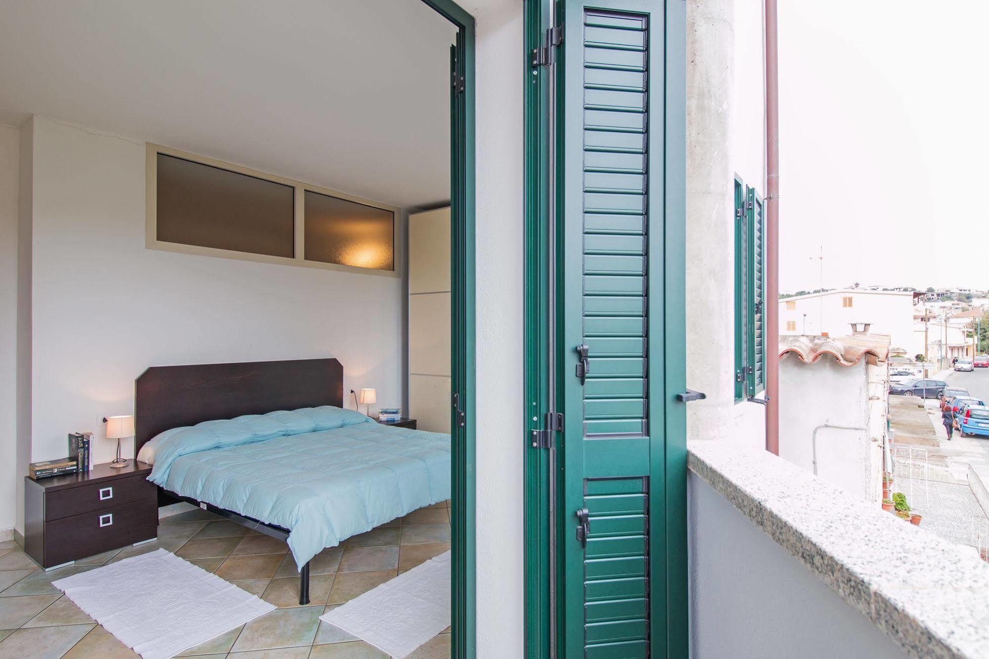 Residenza Maria Antonia - Private Apartment Orosei Exterior photo